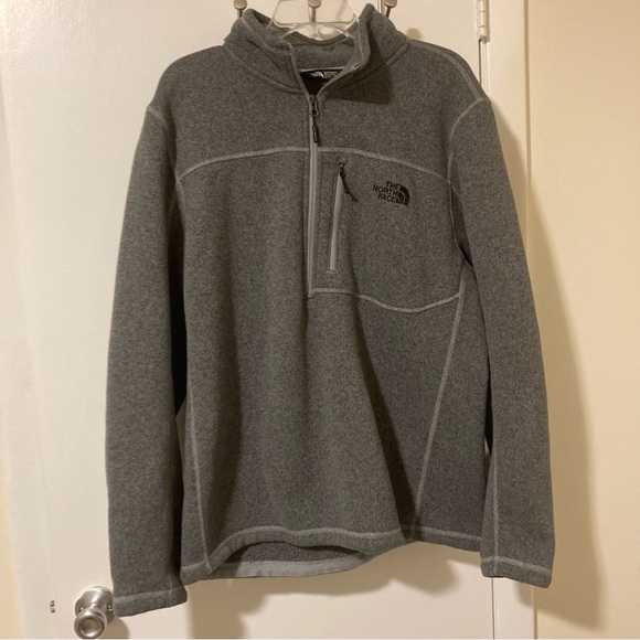 The North Face Gray Gordon Lyons 1/4 Zip Fleece - Picture 2 of 9
